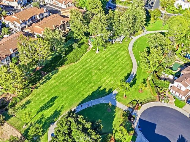 30 Groveside Dr., Aliso Viejo, CA 92656