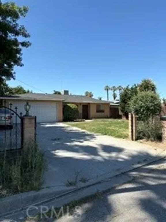 1857 E Gould, Loma Linda, CA 92354