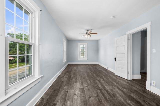 2428 18th Avenue, Rock Island, IL 61201