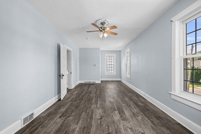 2428 18th Avenue, Rock Island, IL 61201