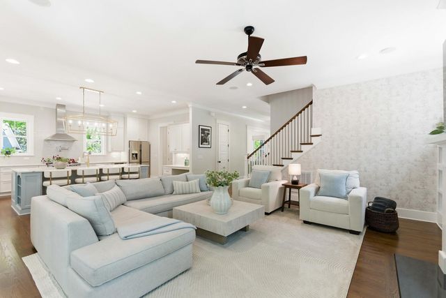 1505 Lindsey Creek Drive, Mount Pleasant, SC 29466