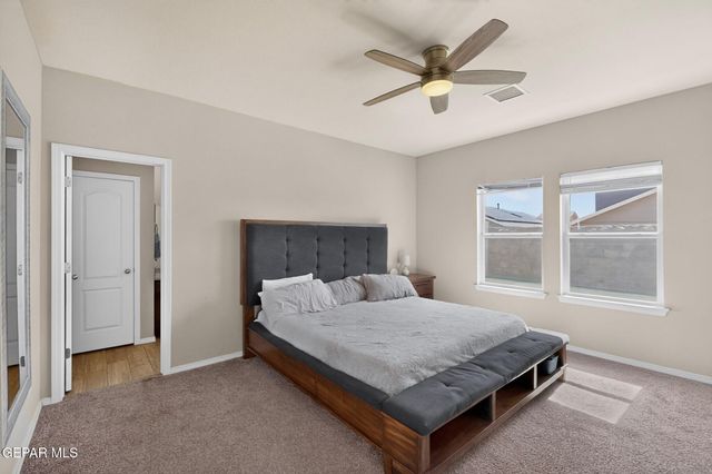 1000 Skyblazer Place, Horizon City, TX 79928