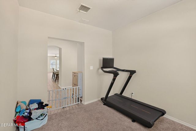 1000 Skyblazer Place, Horizon City, TX 79928