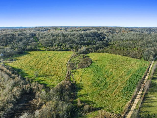 1 Hicks Lane, Columbia, TN 38401