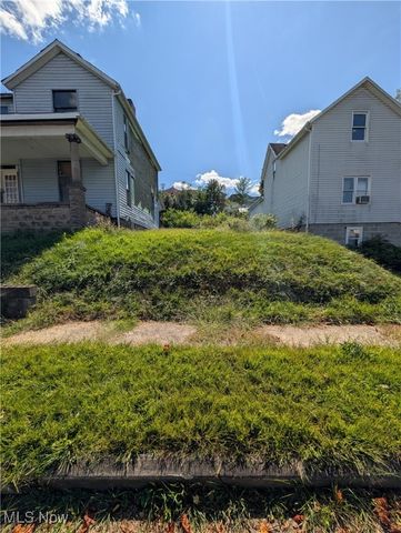 1236 Gomber Avenue, Cambridge, OH 43725