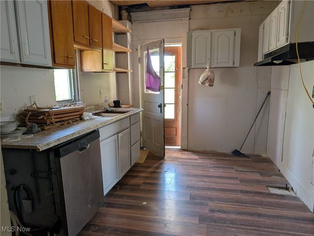 1236 Gomber Avenue, Cambridge, OH 43725