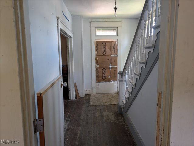 1236 Gomber Avenue, Cambridge, OH 43725