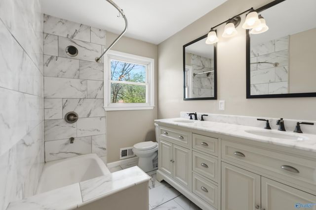 506 Town And Country Drive NW, Huntsville, AL 35806