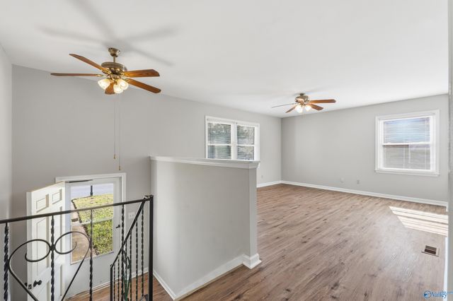 506 Town And Country Drive NW, Huntsville, AL 35806