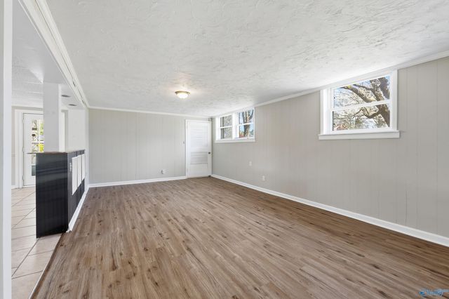 506 Town And Country Drive NW, Huntsville, AL 35806