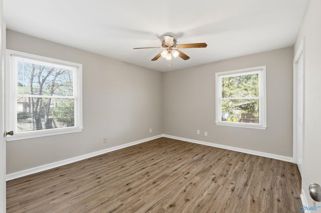 506 Town And Country Drive NW, Huntsville, AL 35806