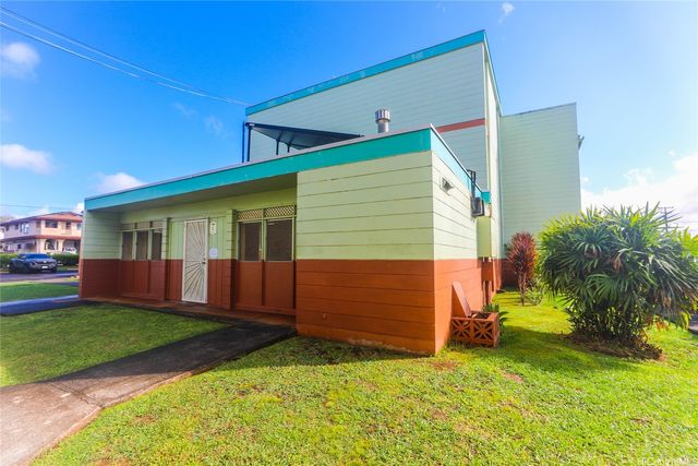 1016 Ehoeho Avenue 310, Wahiawa, HI 96786
