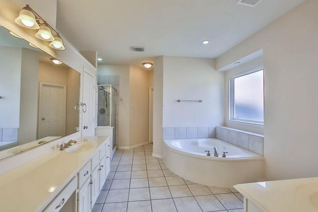 2407 Beacon Pointe, Pearland, TX 77584