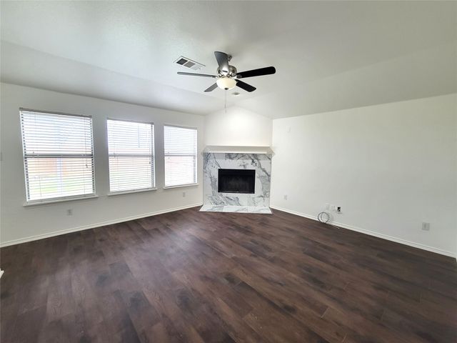 2004 Helmoken Falls Drive, Anna, TX 75409