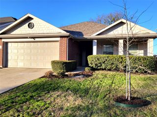 2004 Helmoken Falls Drive, Anna, TX 75409