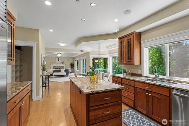 13128 SE Newport Way, Bellevue, WA 98006