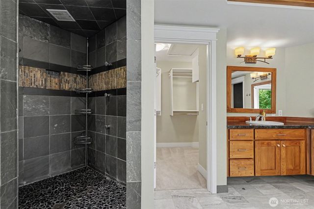 13128 SE Newport Way, Bellevue, WA 98006