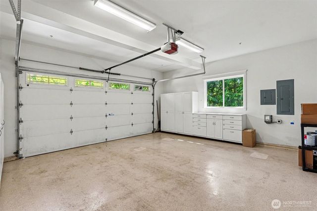 13128 SE Newport Way, Bellevue, WA 98006