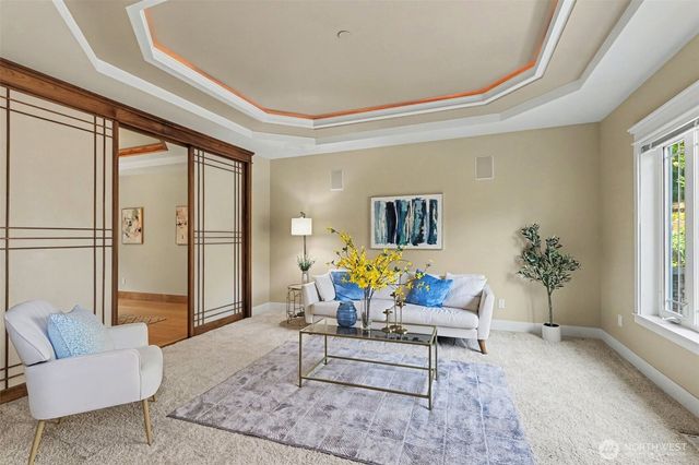 13128 SE Newport Way, Bellevue, WA 98006