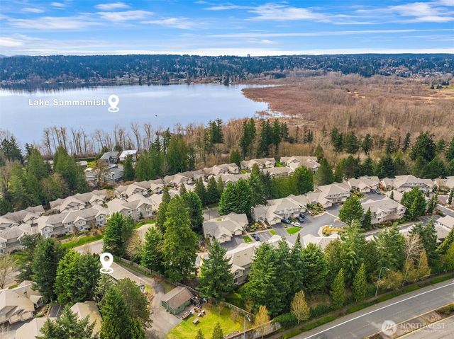 18654 NE 55th Street, Redmond, WA 98052