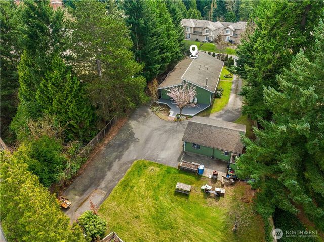 18654 NE 55th Street, Redmond, WA 98052