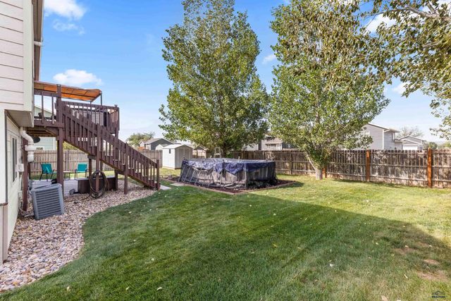 1225 SUMMERFIELD DR, Rapid City, SD 57703