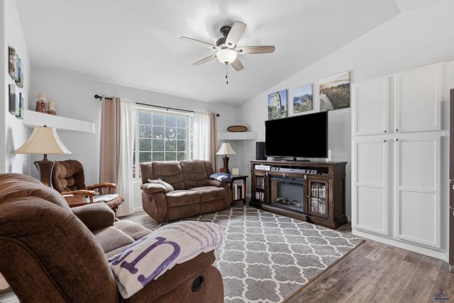 1225 SUMMERFIELD DR, Rapid City, SD 57703