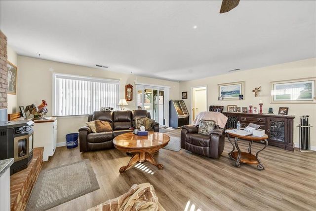 221 Tapadero Street, Salinas, CA 93906