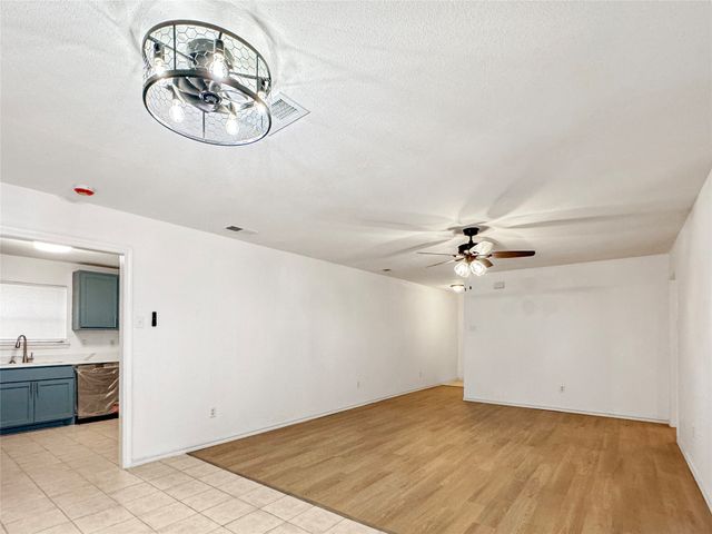 2614 Macon Street, Dallas, TX 75215