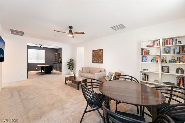 10332 Thurso Avenue, Las Vegas, NV 89166