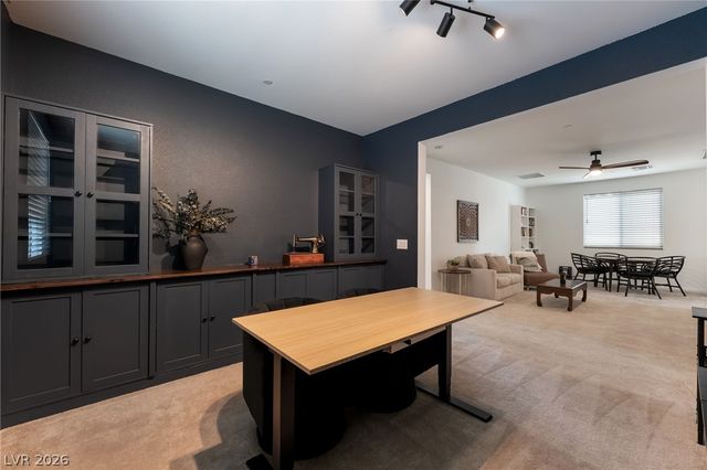 10332 Thurso Avenue, Las Vegas, NV 89166