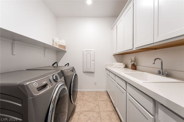 10332 Thurso Avenue, Las Vegas, NV 89166
