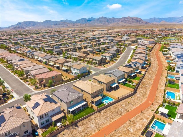10332 Thurso Avenue, Las Vegas, NV 89166