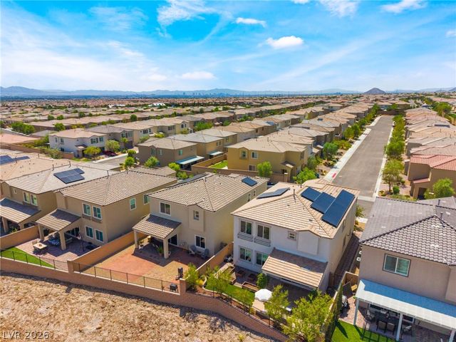 10332 Thurso Avenue, Las Vegas, NV 89166