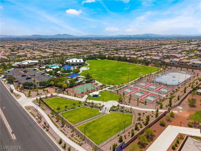 10332 Thurso Avenue, Las Vegas, NV 89166