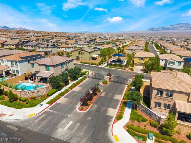 10332 Thurso Avenue, Las Vegas, NV 89166