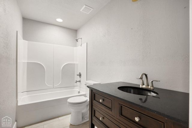 5457 Viney Creek Cove, Jonesboro, AR 72404