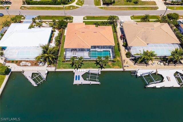 931 Snowberry CT, Marco Island, FL 34145