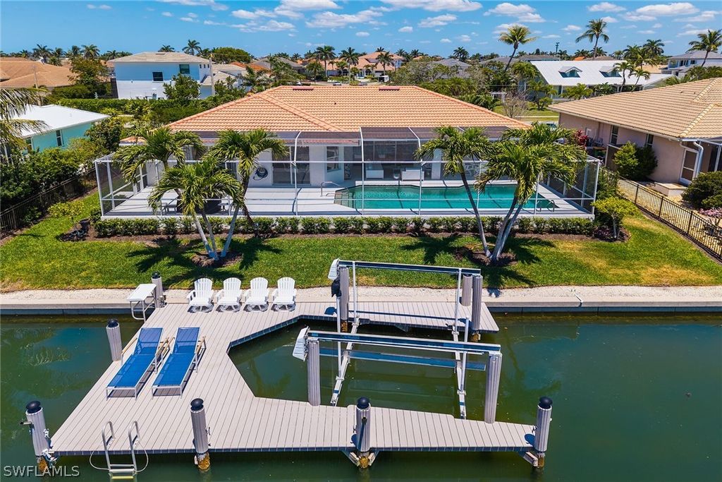 931 Snowberry CT, Marco Island, FL 34145