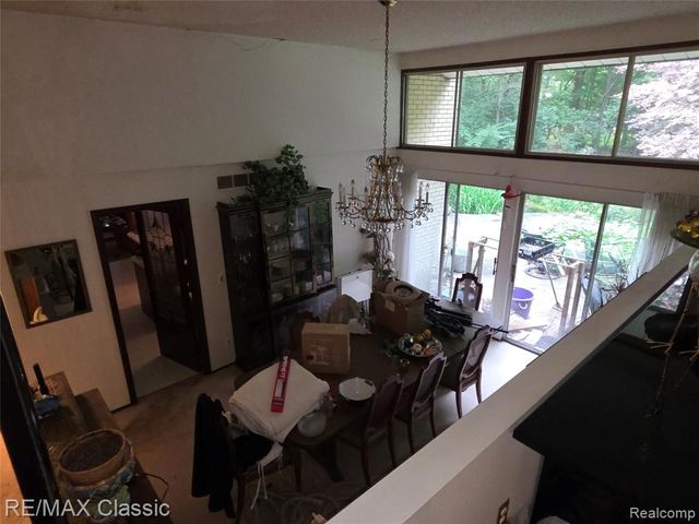 25650 Mcallister Street, Southfield, MI 48033