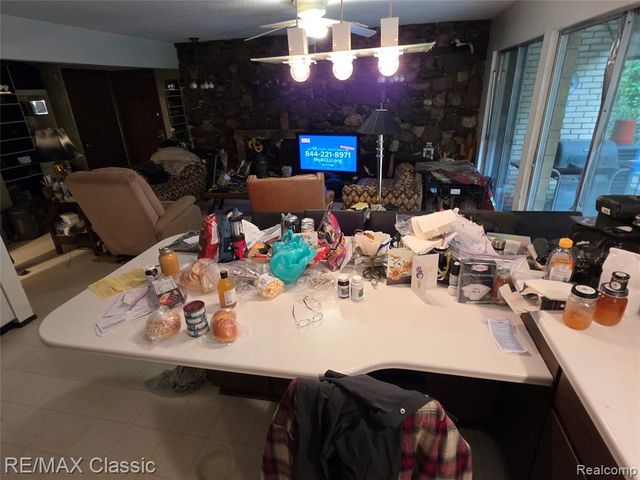 25650 Mcallister Street, Southfield, MI 48033