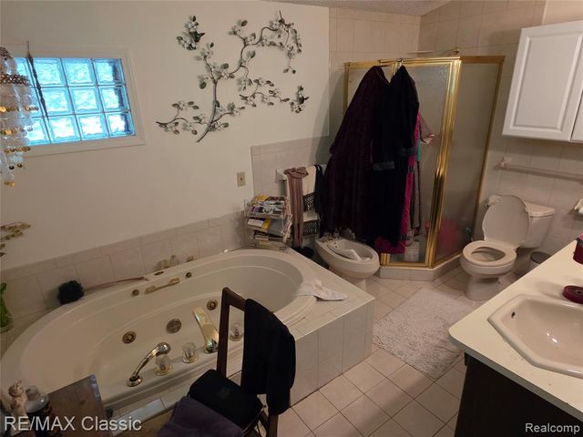 25650 Mcallister Street, Southfield, MI 48033