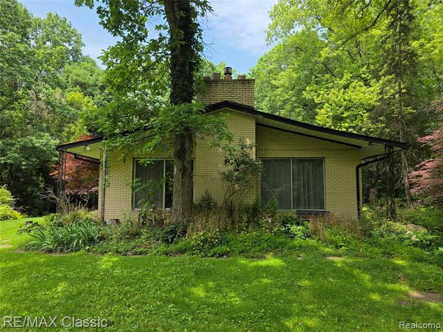 25650 Mcallister Street, Southfield, MI 48033