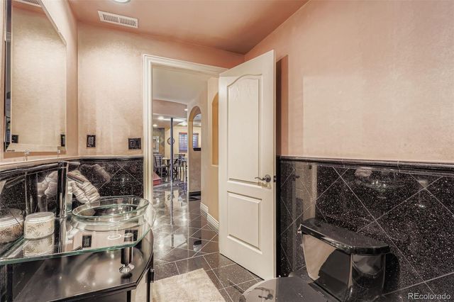 8407 S Parfet Court, Littleton, CO 80127