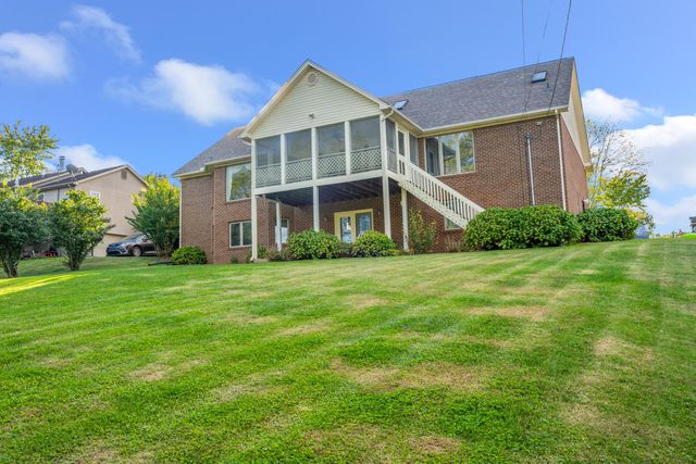 226 Signal Ridge Road, Frankfort, KY 40601