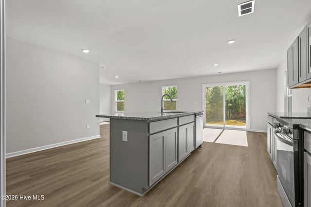 7118 Woodline Drive SW, Sunset Beach, NC 28468