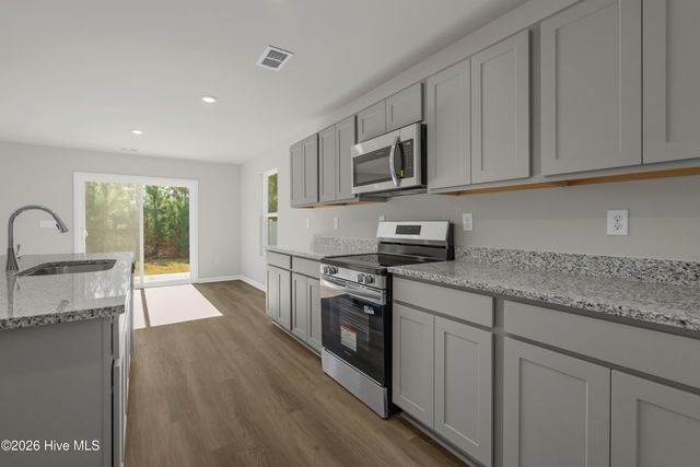 7118 Woodline Drive SW, Sunset Beach, NC 28468