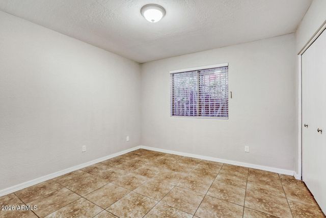 6102 N 71ST Drive, Glendale, AZ 85303