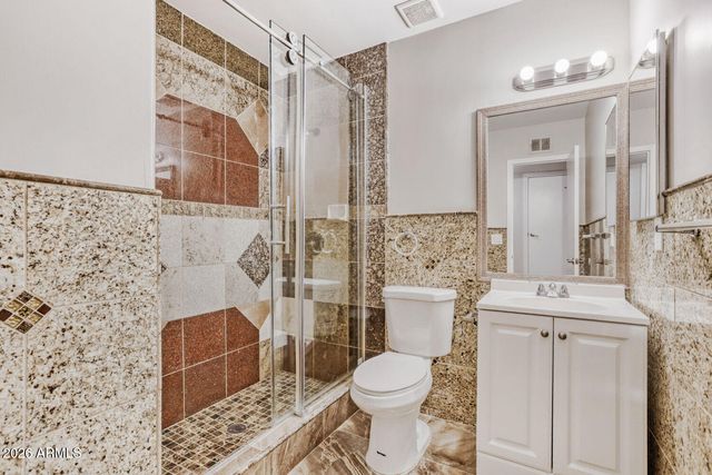 6102 N 71ST Drive, Glendale, AZ 85303