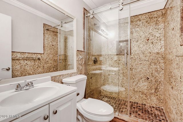 6102 N 71ST Drive, Glendale, AZ 85303